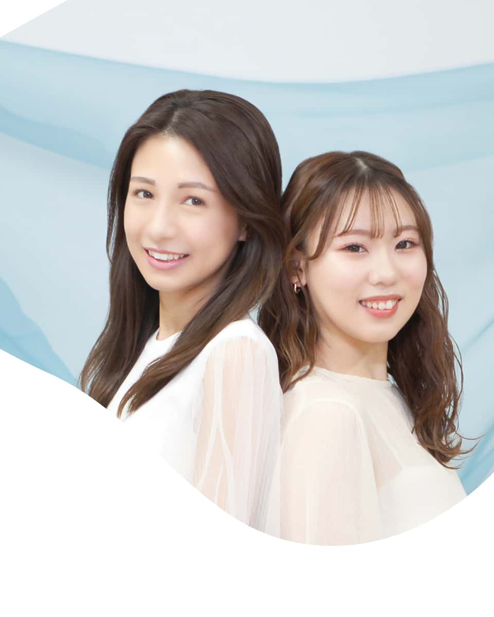 二人の女性の写真